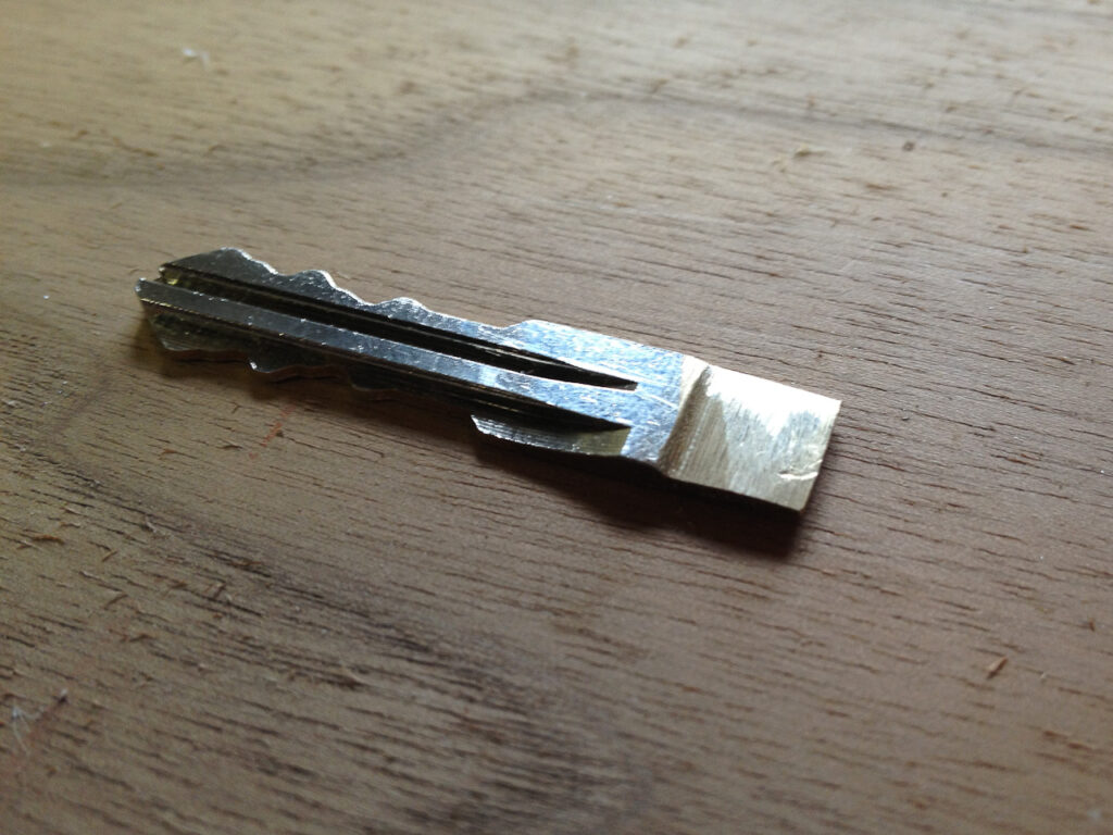 screwdriver_key_06